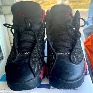 Retro 13 jordan sneakers gently used